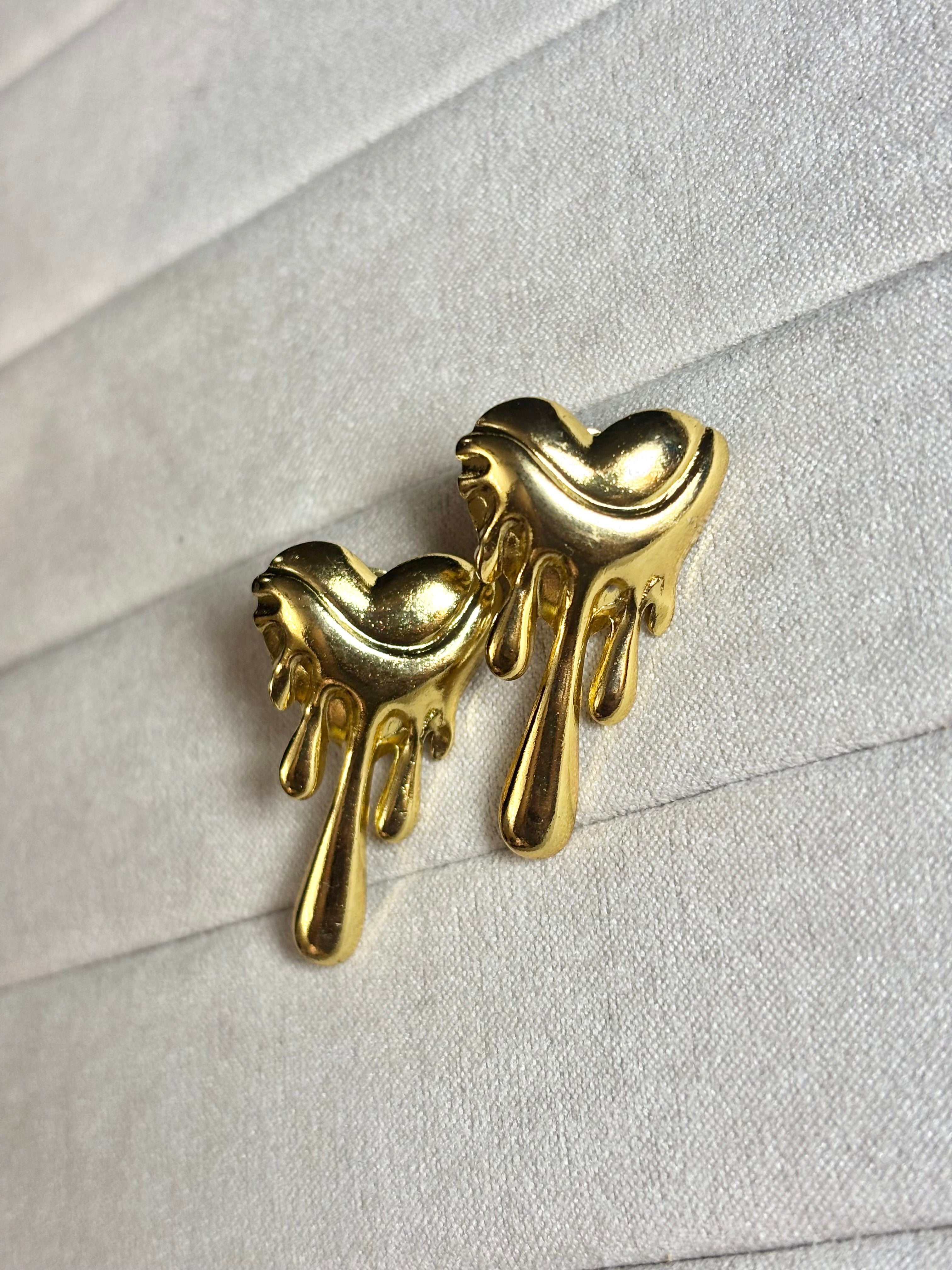 MELTING HEART STUDS