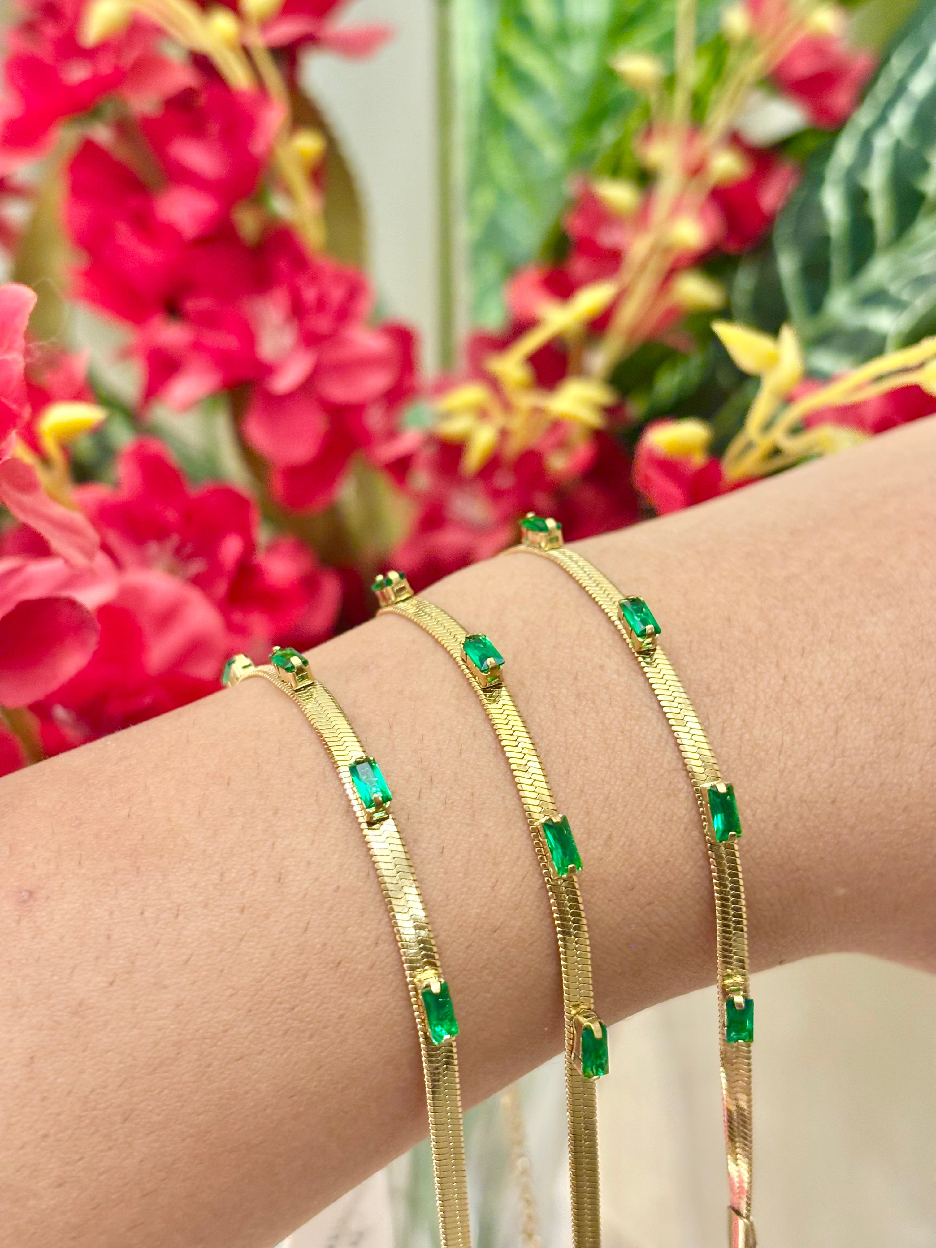AURELIA EMERALD BAGUETTE BRACELET