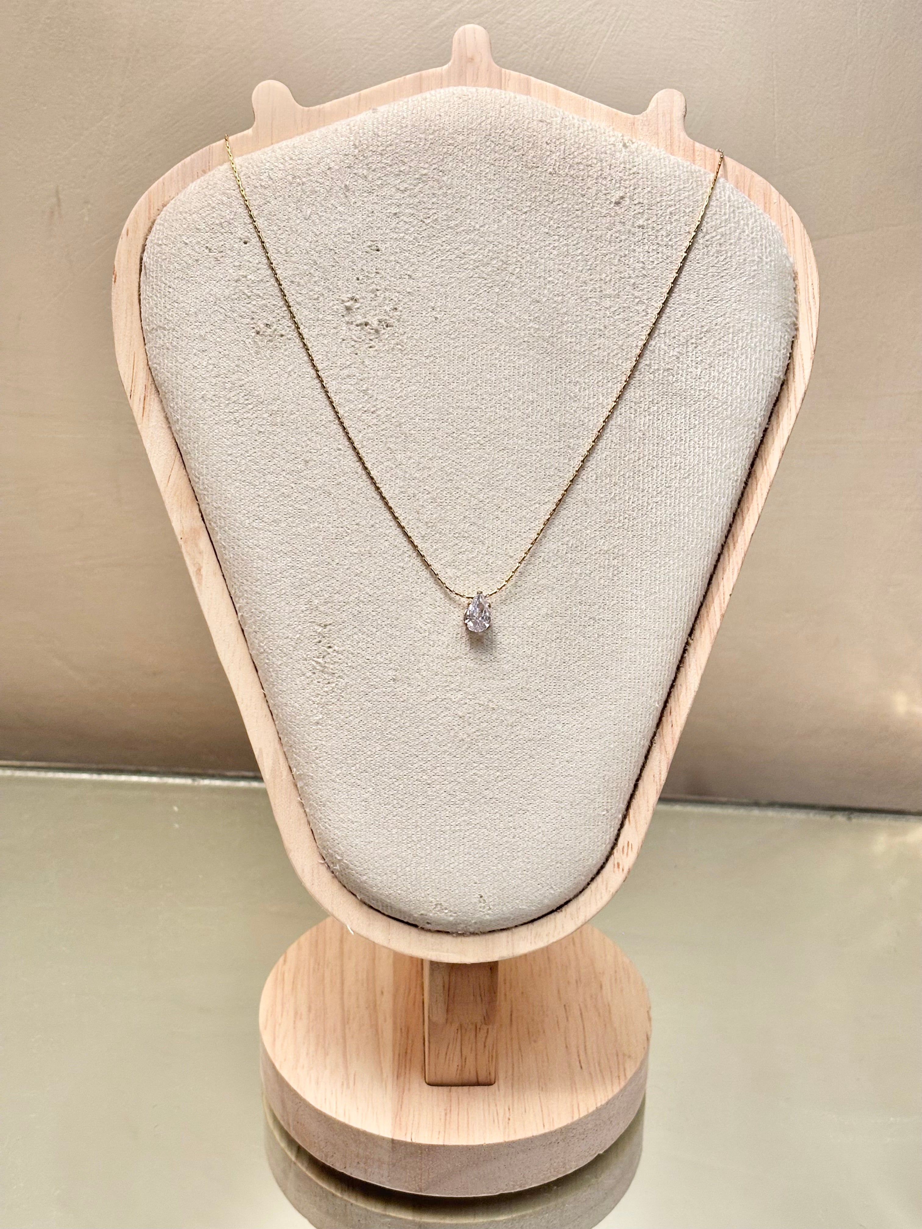 ARIA TEARDROP SOLITAIRE NECKLACE
