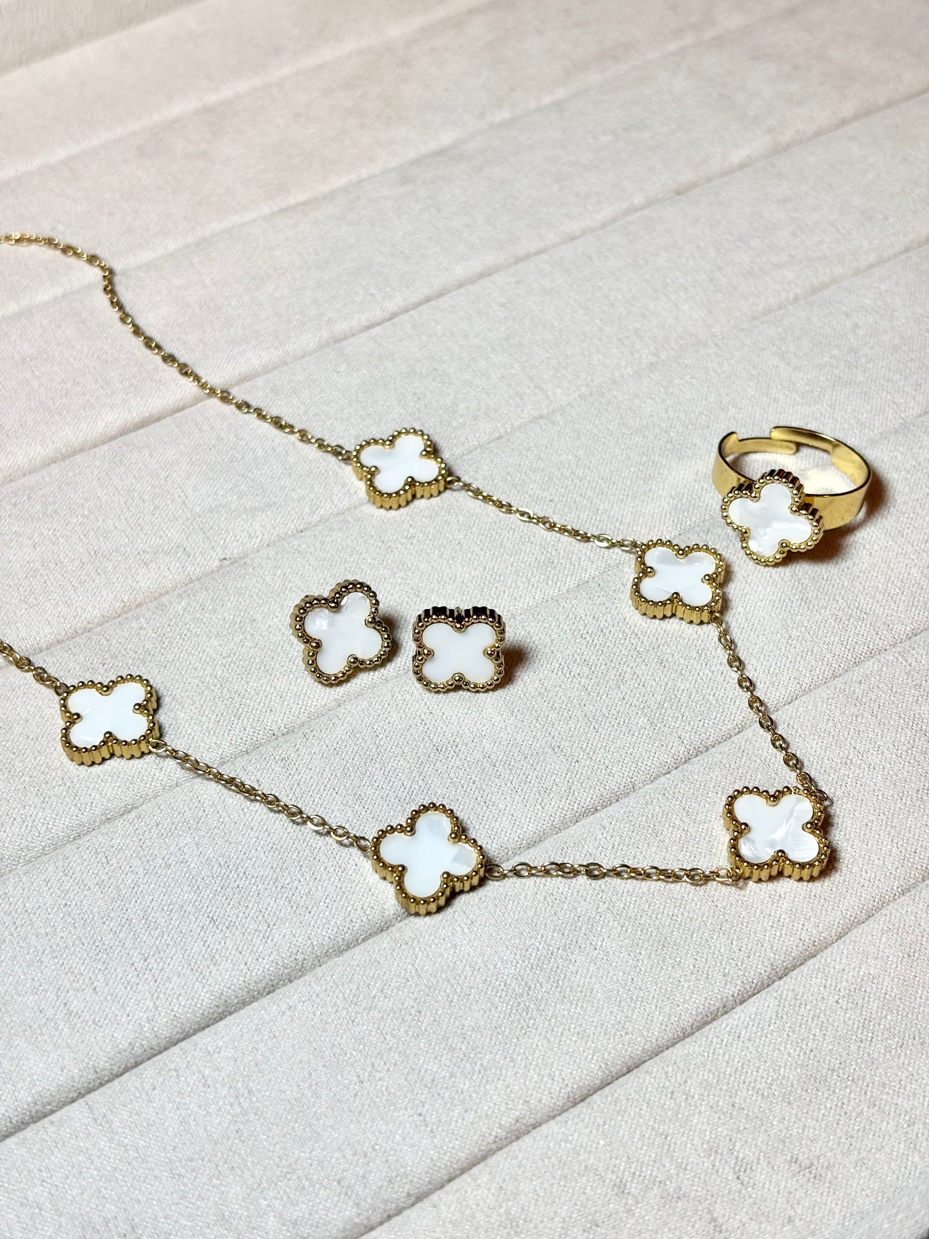 THE LUMIÈRE CLOVER SET